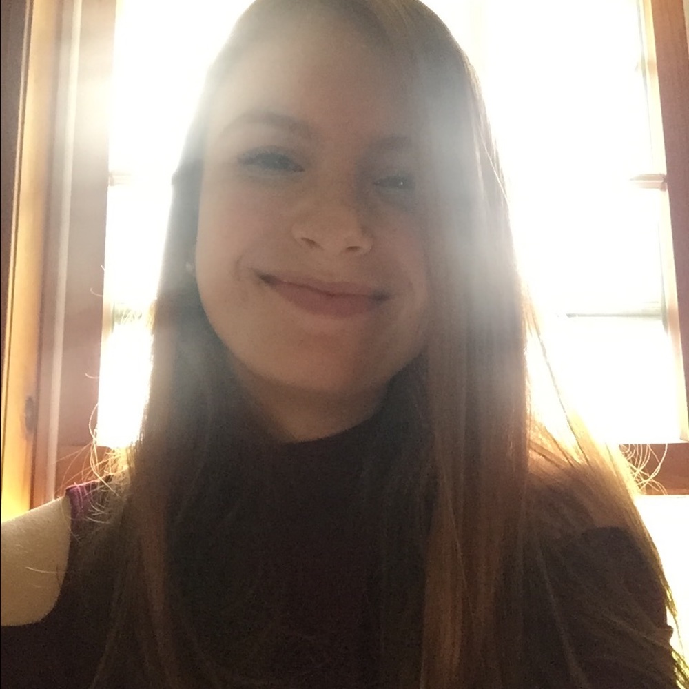 Meet your Posher, Maddie