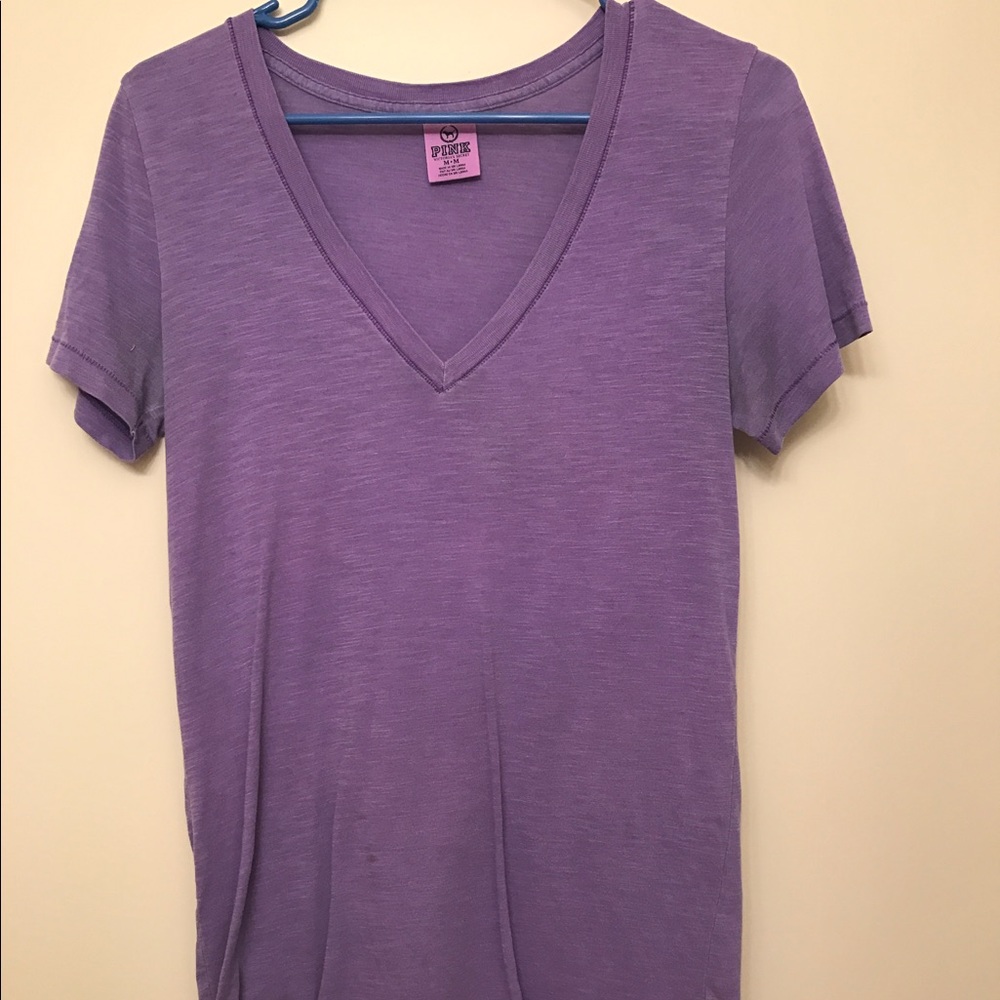 VS PINK V-neck