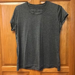 Champion Tee XXL Perfect for Workouts!