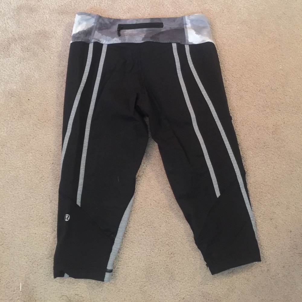 Lululemon crops