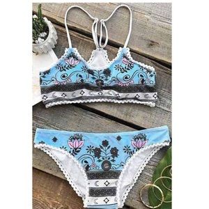 Brand New CUPSHE bikini 👙 Size M