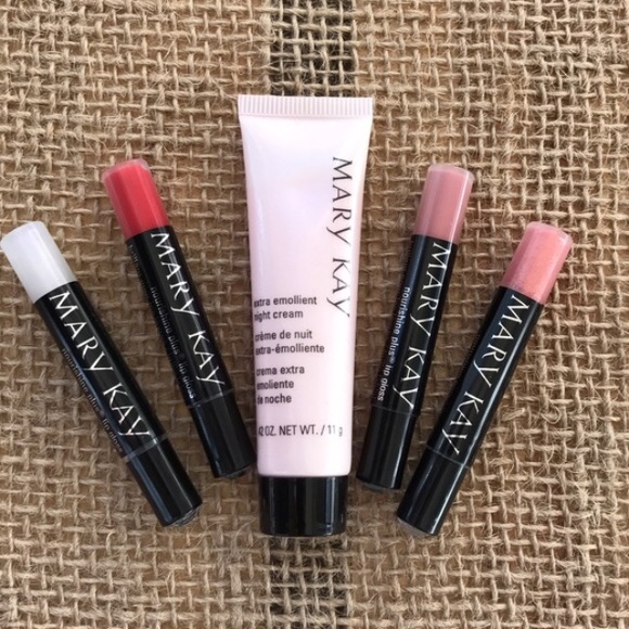 Mary Kay Lip Gloss Sampler Bundle - Picture 2 of 4