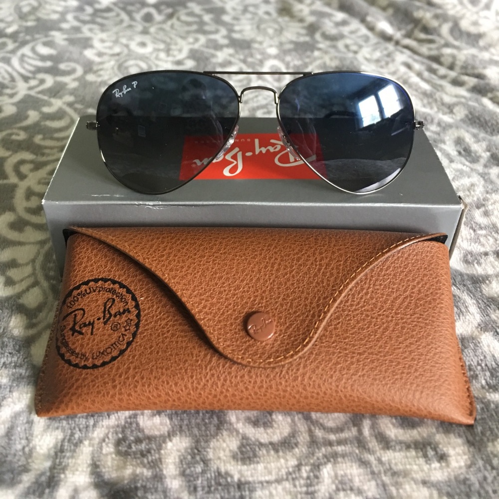 RayBan Polarized Gunmetal and Blue RB3025