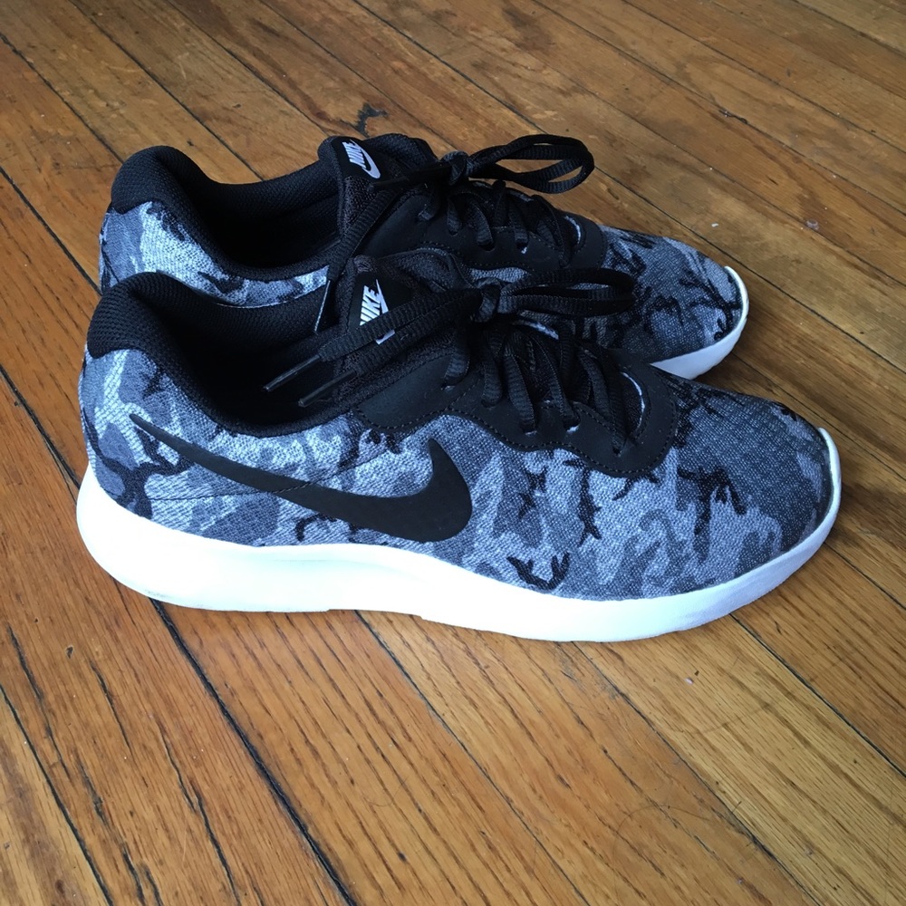 Men's Nike Tanjun Print