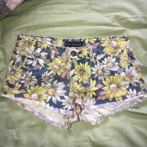 Billabong shorts