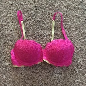 32B push up bra