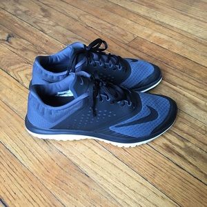 Men's Nike Fs Light Run 2 Running Shoe