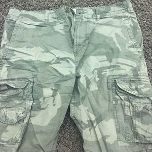 Cargo camo shorts