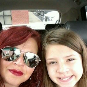 Meet your Posher, Brenda