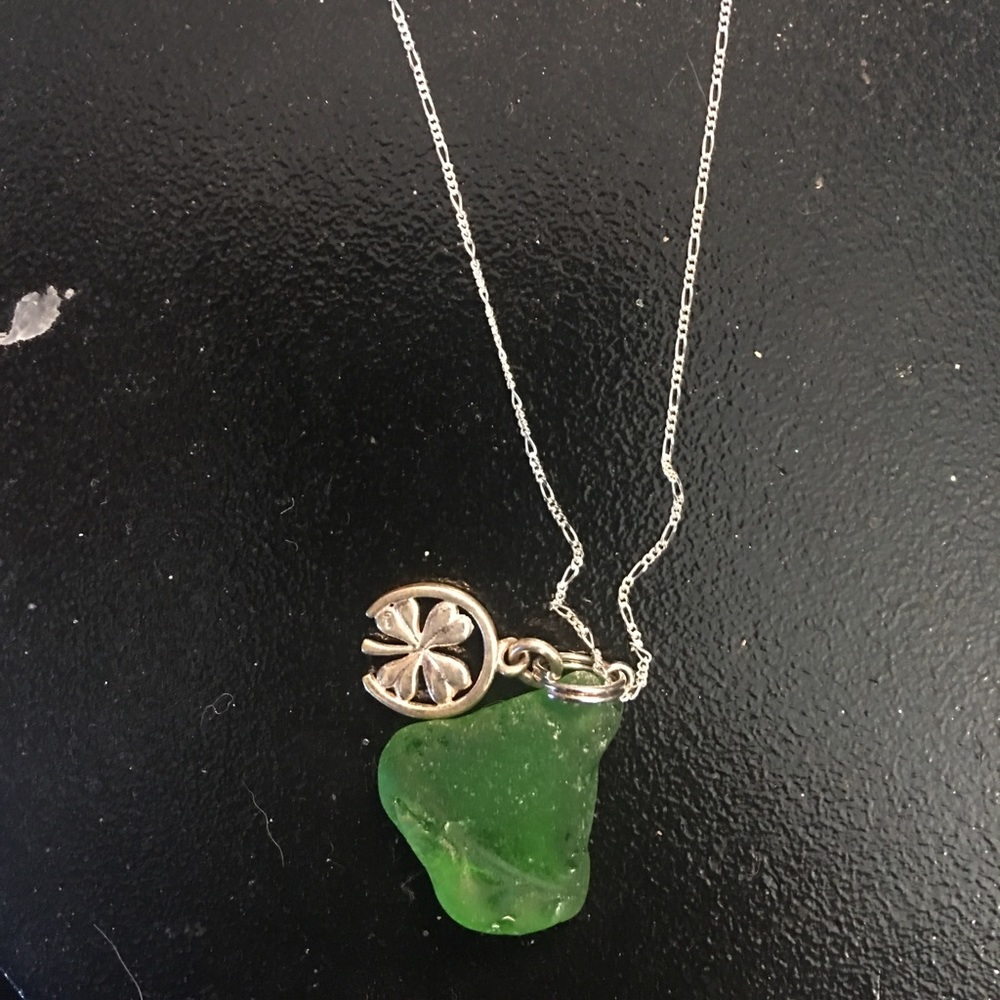 Sterling silver four leaf clover necklace