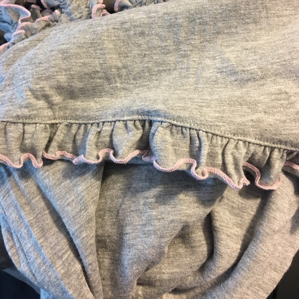 Cute Ruffled Pajama - Picture 6 of 6