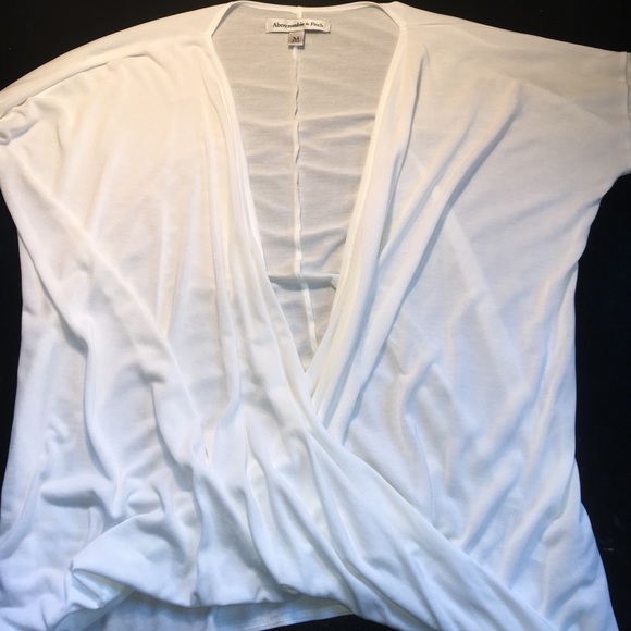 Sexy open-front going out top! - Picture 2 of 3