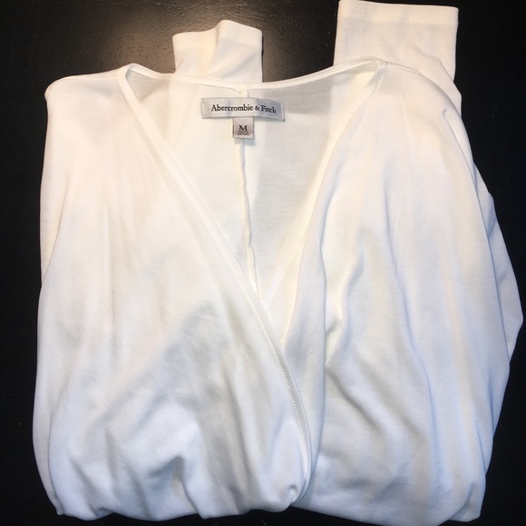 Sexy open-front going out top! - Picture 3 of 3