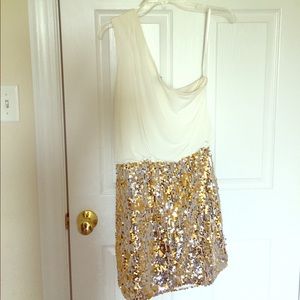 One shoulder sequin dress