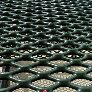 Meet your Posher, Cassandra