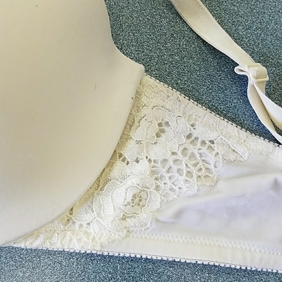 Bra - Picture 3 of 4
