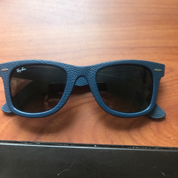 Ray-Ban Wayfare Blue Leather main image 4