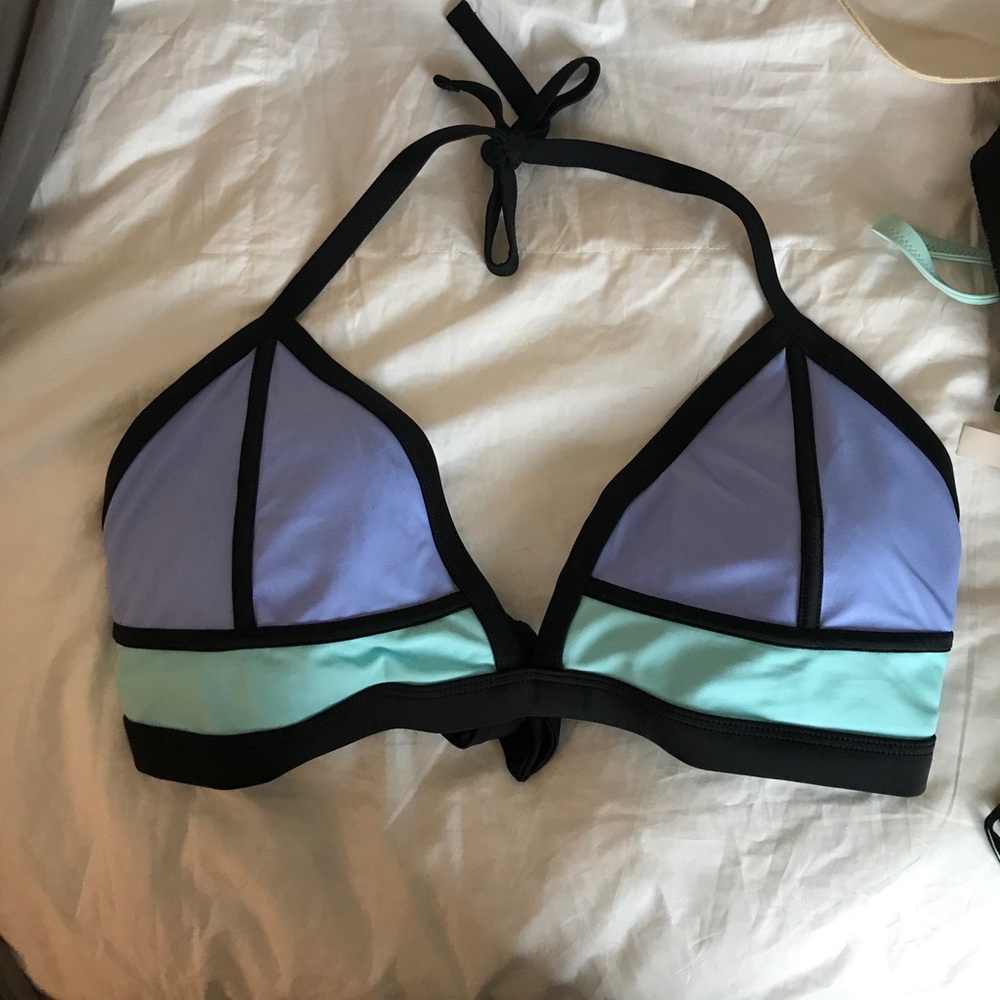 Xhilaration bathing suit top from Target size D/DD