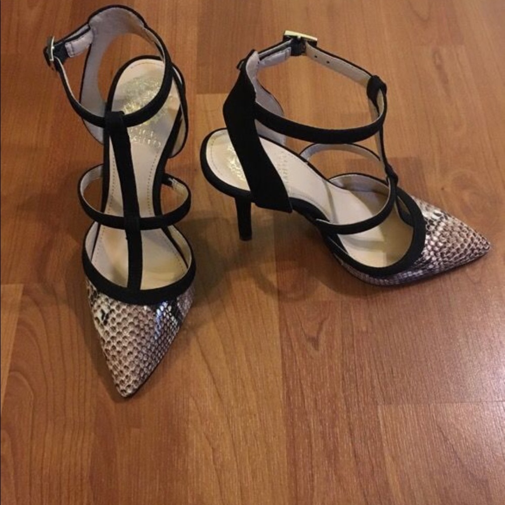 Brand new Vince Camuto size 5.5