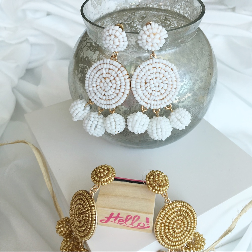 🌸LAST 1🌸Gold Beaded Hoop Drop Earrings - Picture 4 of 4