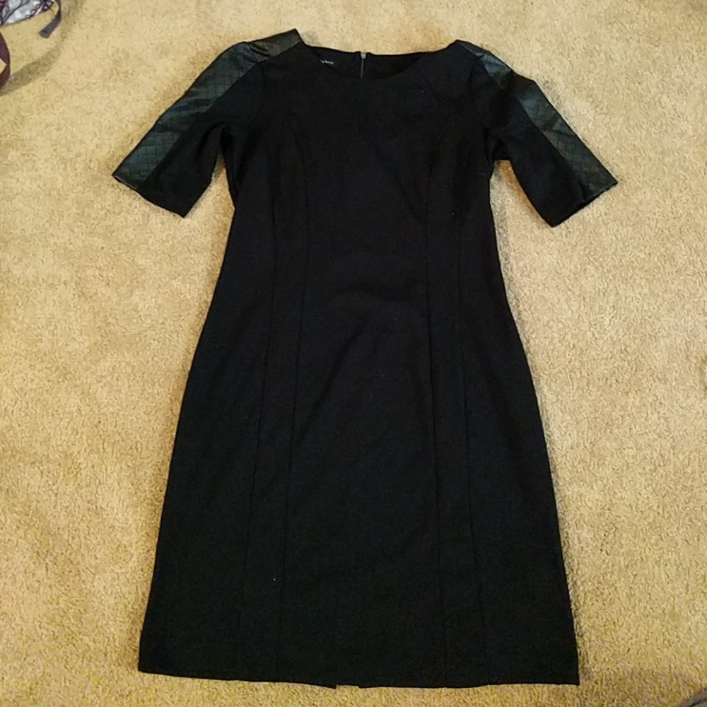 Black dress half sleeve