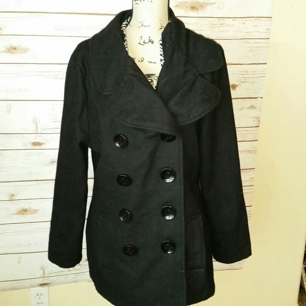 Rue21 pea coat size XL