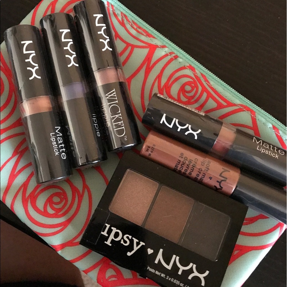 ‼️RESERVED FOR @shel9869‼️ NYX Cosmetics BUNDLE