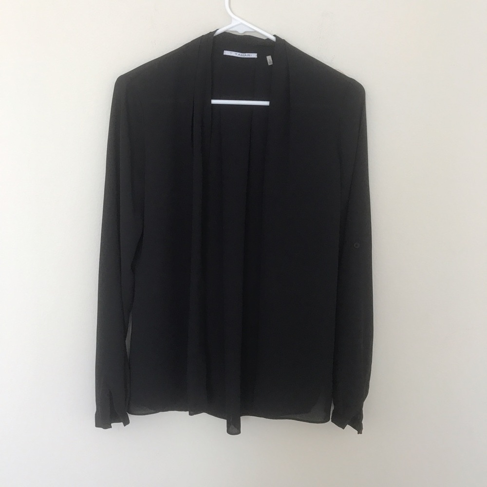 Tahari top