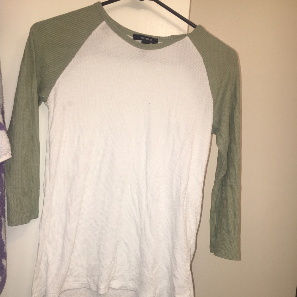 Baseball tee