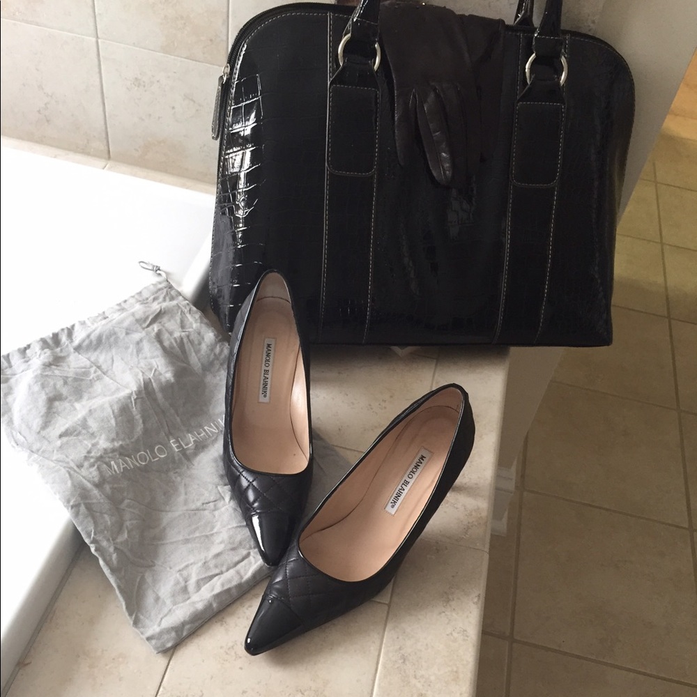 Manolo Blahnik quilted patent black pumps
