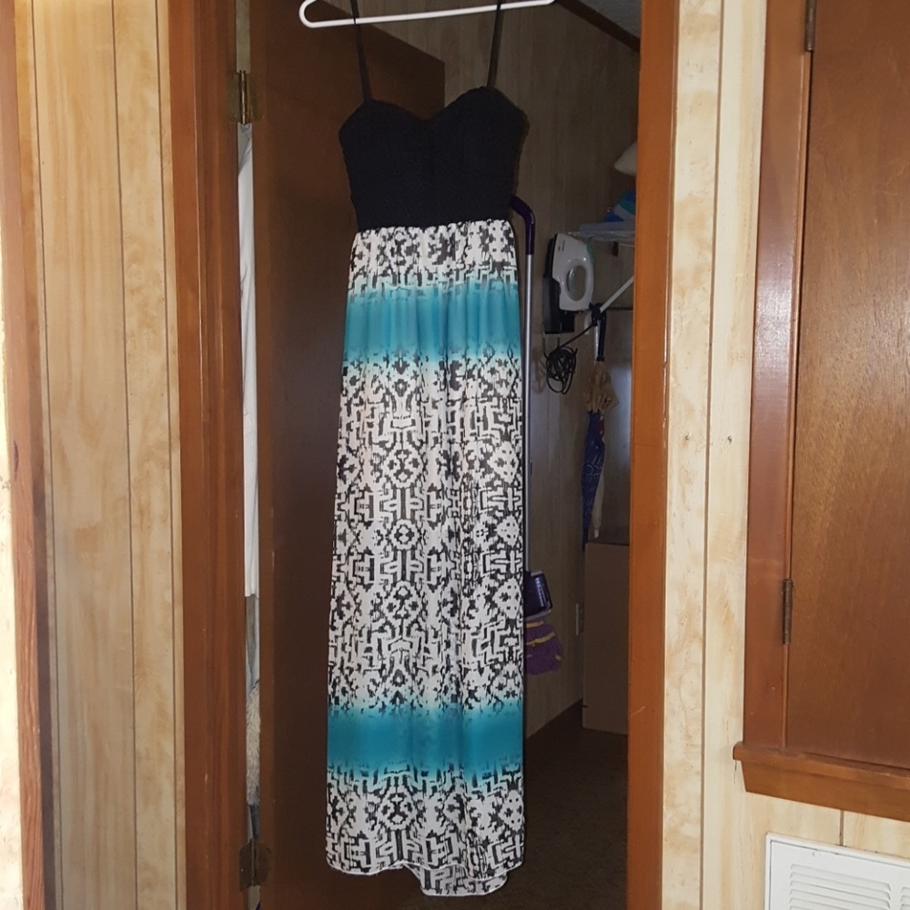 Trixxi maxi dress