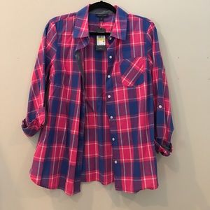 Tommy Hilfiger button up