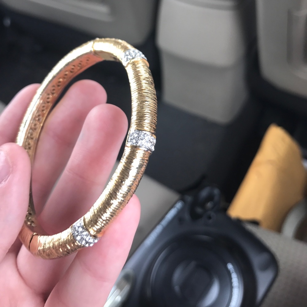 gold snap bracelet