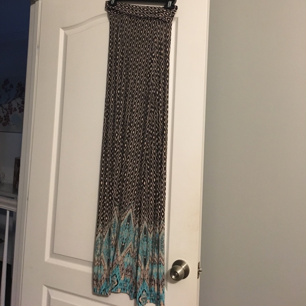 Maxi skirt