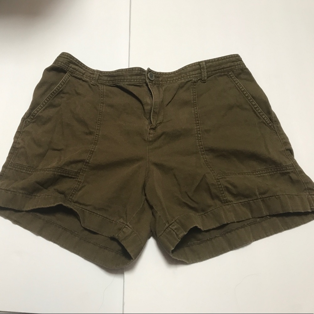 Army cargo shorts
