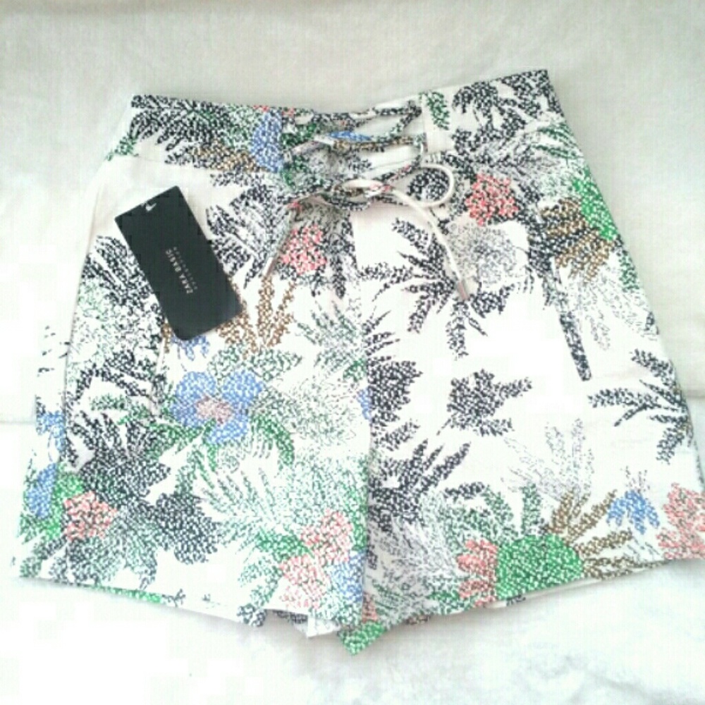 Brand new Zara tropic 100%cotton shorts