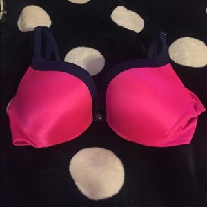 VS adds 1/2 a cup NEW bra