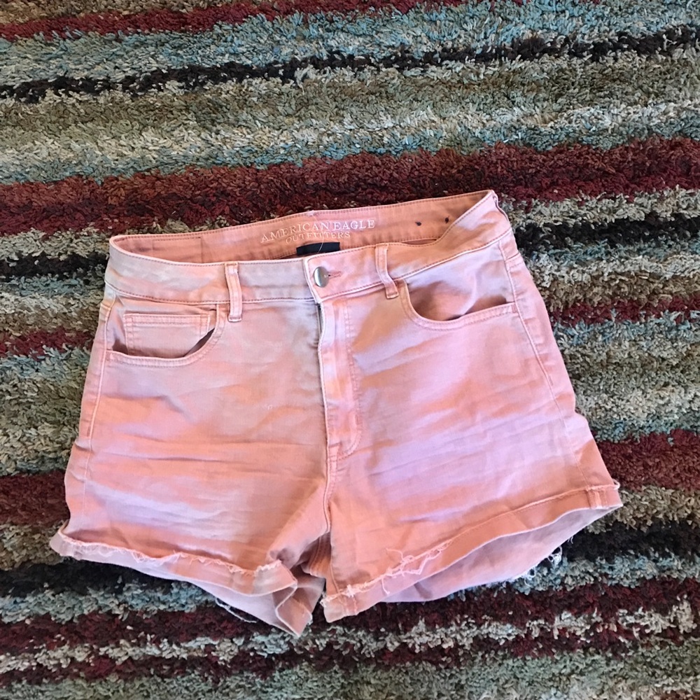 American Eagle Outfitters pink shorts