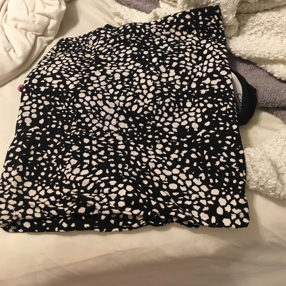 Black and white jersey skirt