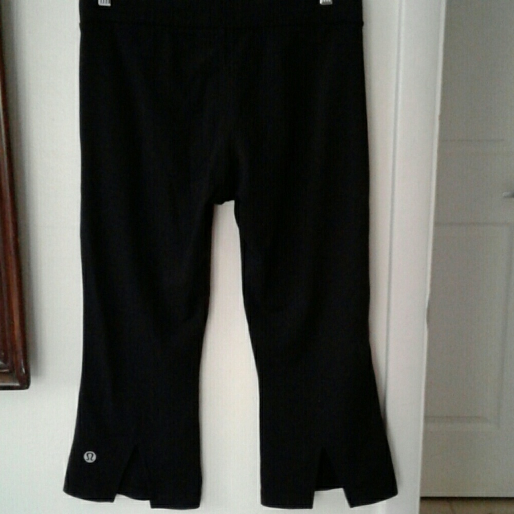Lululemon cropped back slit drawstring pants, 10