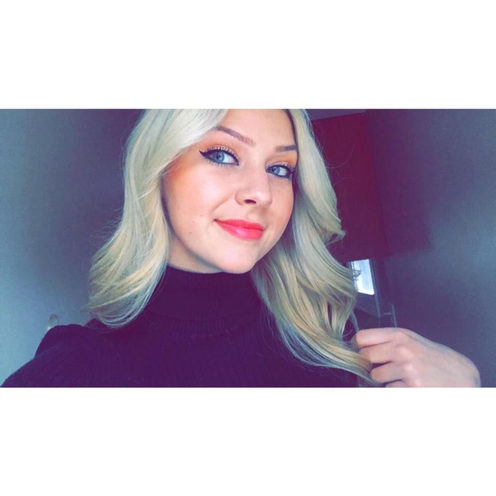 Meet your Posher, Brittany