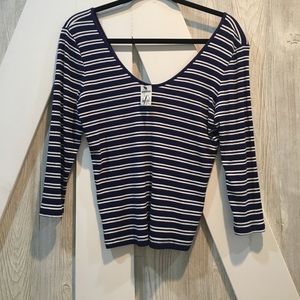 Express nautical crop too