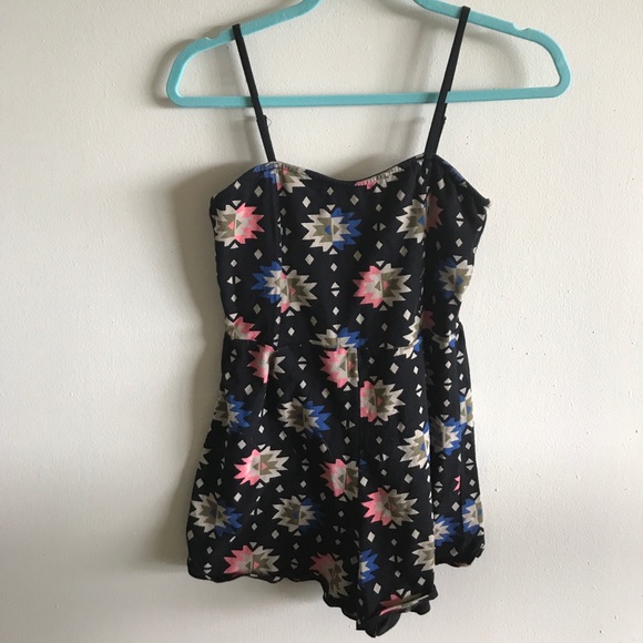 Open back romper - Picture 3 of 3