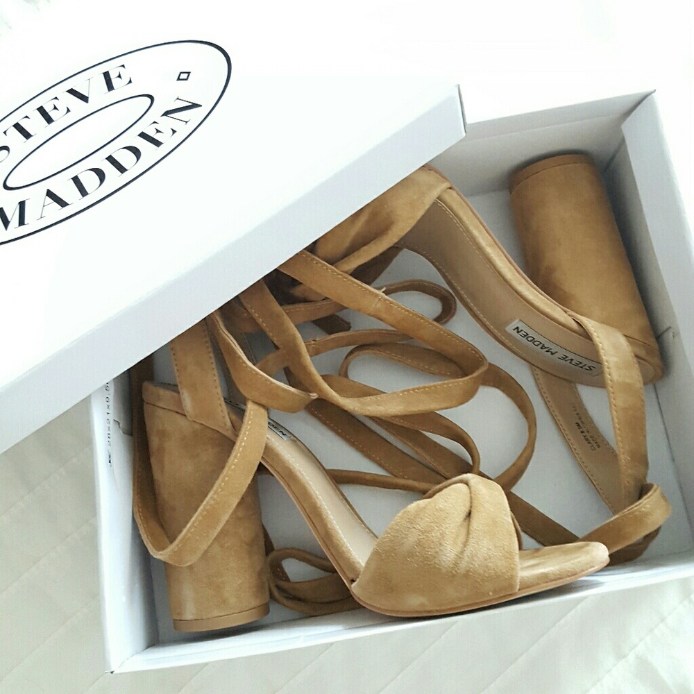 Steve Madden - sandal round heels 8.5