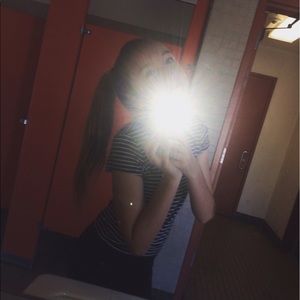 Meet your Posher, Mackenzie