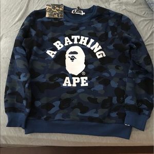 BAPE SWEATER Size L