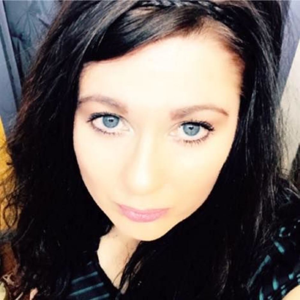 Meet your Posher, Renee