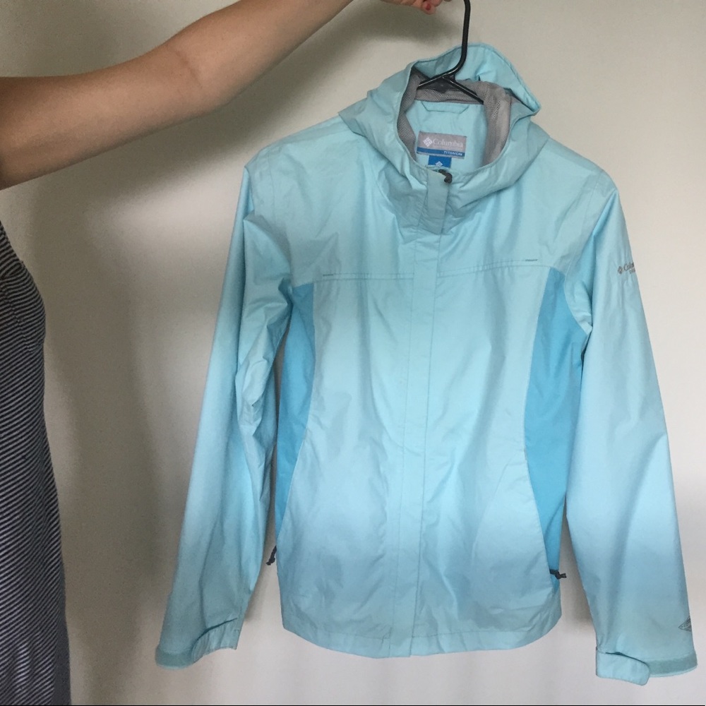 Columbia titanium rain jacket
