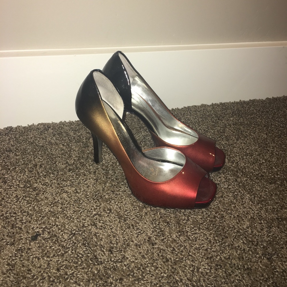 Jessica Simpson peep toe pumps