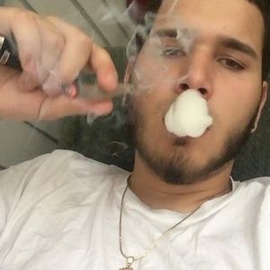 Meet your Posher, Thomas